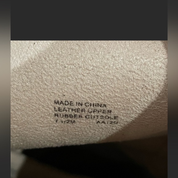 Michael Kors boots size 7 1/2 - Picture 6 of 7